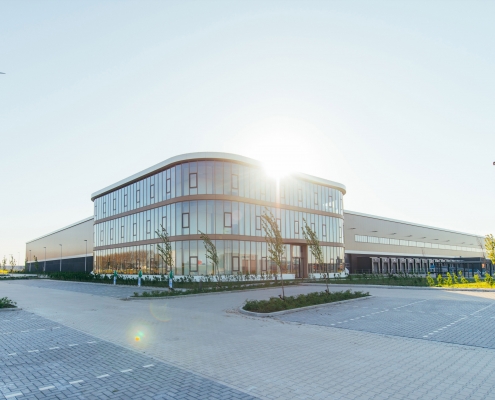 Dak- en wandbeplating bij VidaXL te Venlo