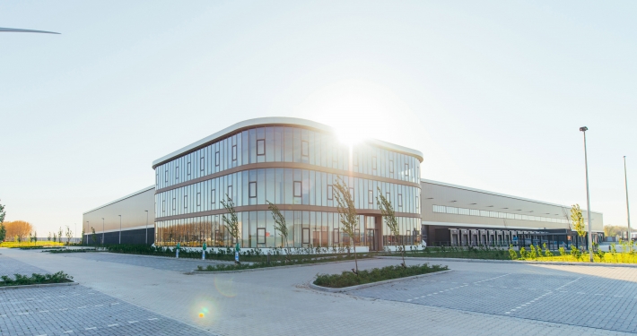 Dak- en wandbeplating bij VidaXL te Venlo