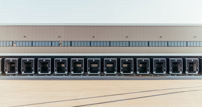 Dak- en wandbeplating bij DC 't Klooster in Nieuwegein