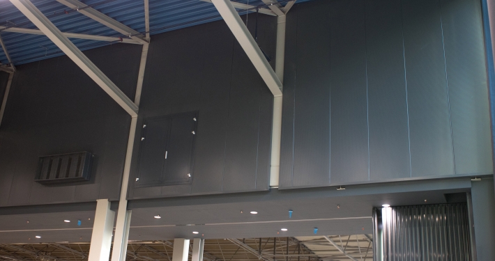 Wandbeplating bij Ahoy te Rotterdam