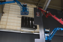 Wandbeplating bij Ahoy te Rotterdam