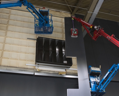 Wandbeplating bij Ahoy te Rotterdam