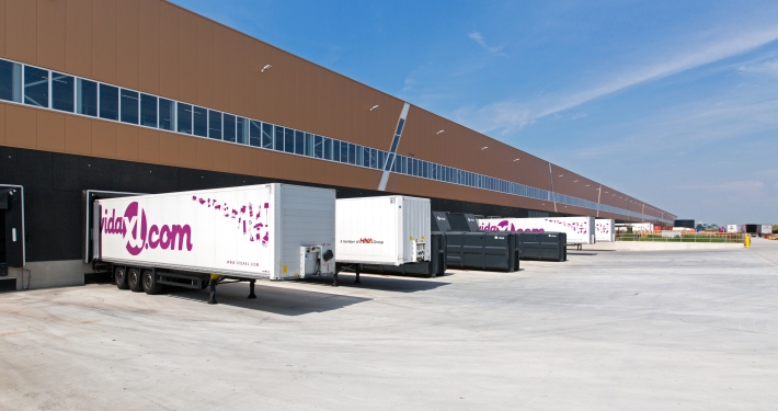 Dak- en wandbeplating bij VidaXL te Venlo