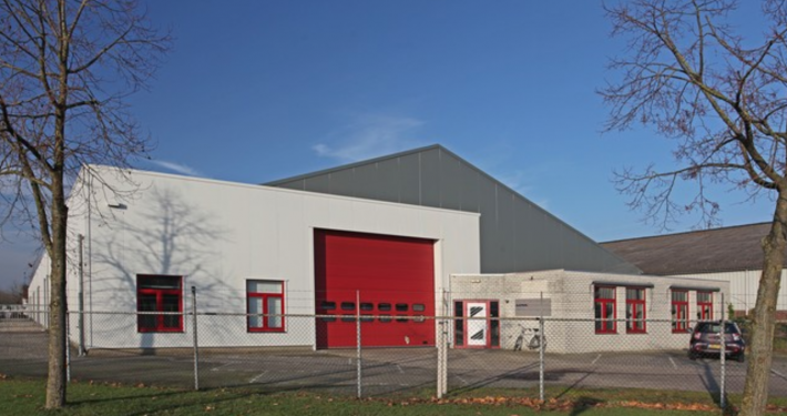 Dak- en wandbeplating bij Bongers te Woerden