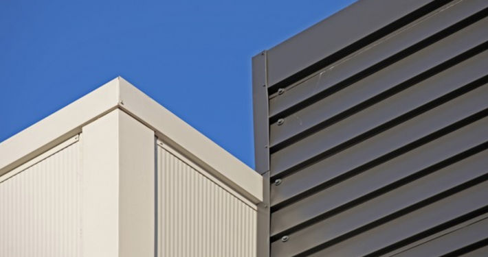 Dak- en wandbeplating bij Bongers te Woerden