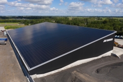 Dak- en wandbeplating bij Jan Bakker te Hattemerbroek