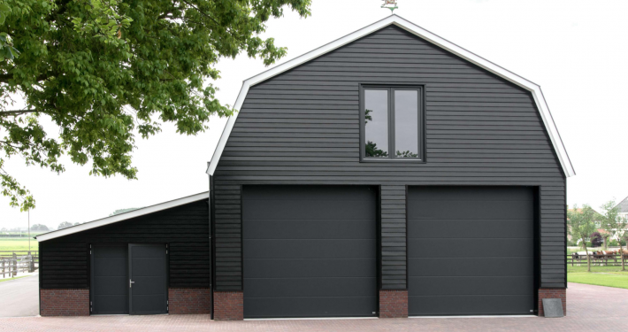 Dak- en wandbeplating bij Fam. Verweij te Lopik