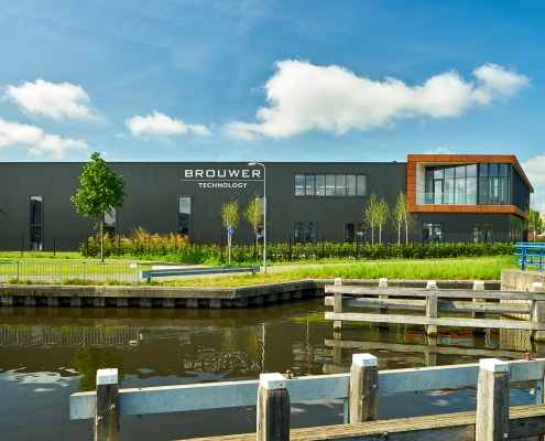 Dak- en wandbeplating bij Brouwer Technology te Nijkerk