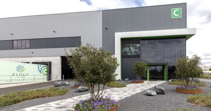 Dak- en gevelbeplating bij Greenery te Barendrecht