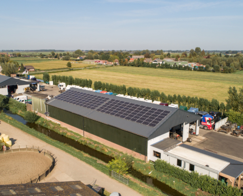 Dakrenovatie bij Garage Verspui te Hoornaar