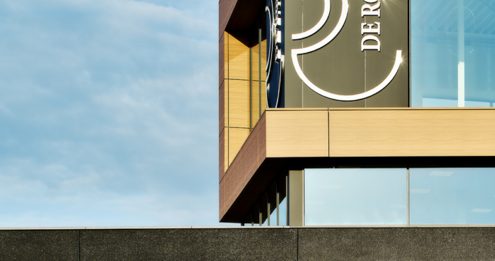 Dak- en gevelbeplating bij De Rooy te Veenendaal