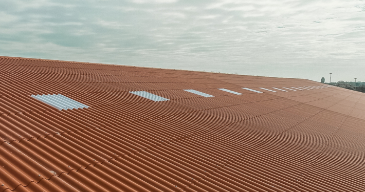 Dakbeplating bij Orgaworld te Drachten