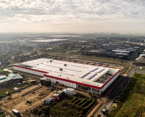 Dak- en gevelbeplating bij nieuwbouw BAUHAUS