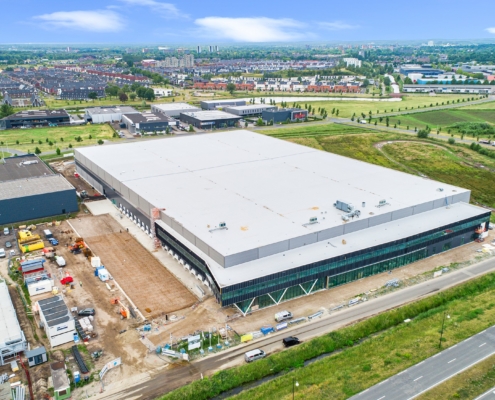 Dak- en gevelbeplating bij Welkoop te Apeldoorn