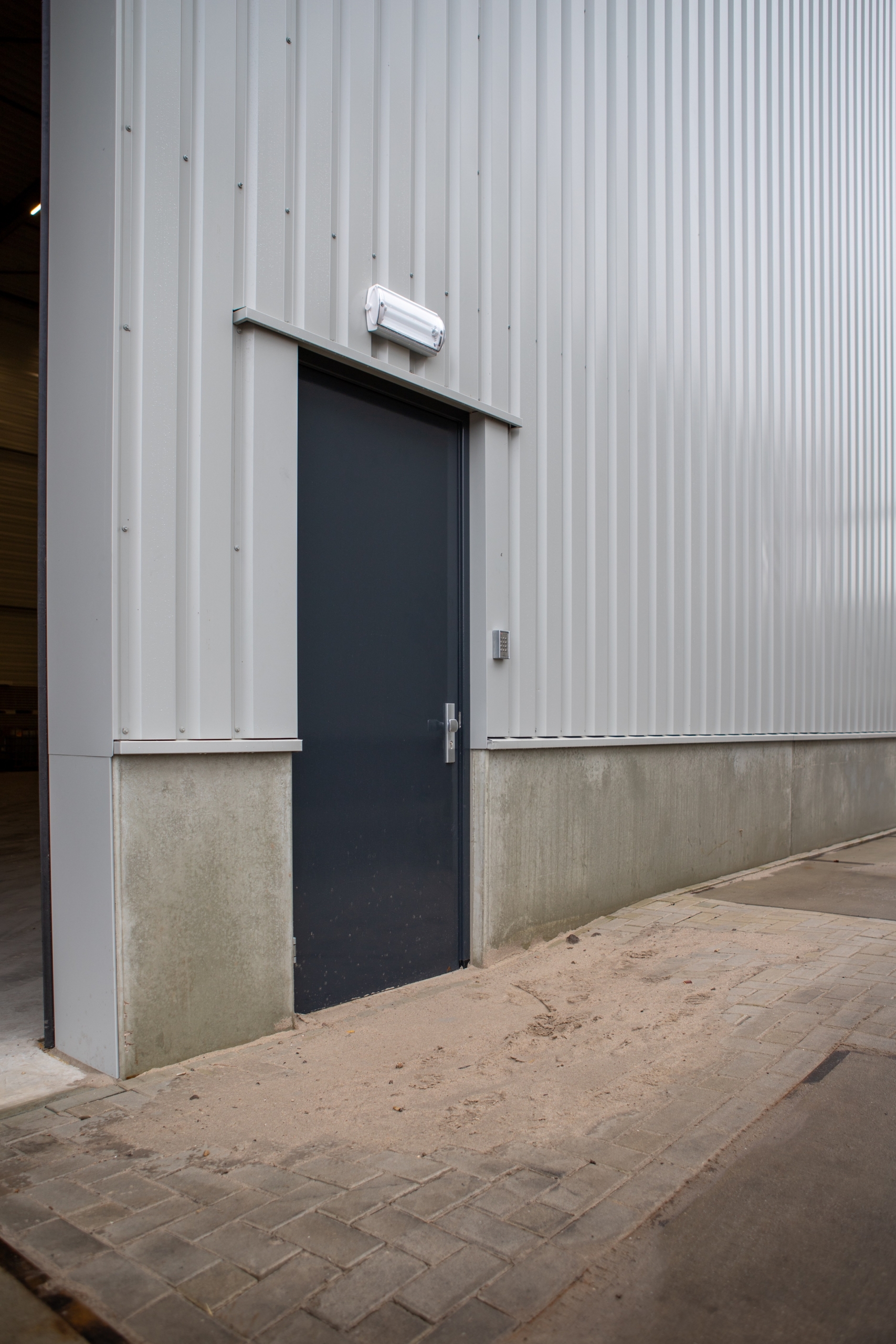 Dak- en gevelbeplating bij Fuite te Genemuiden