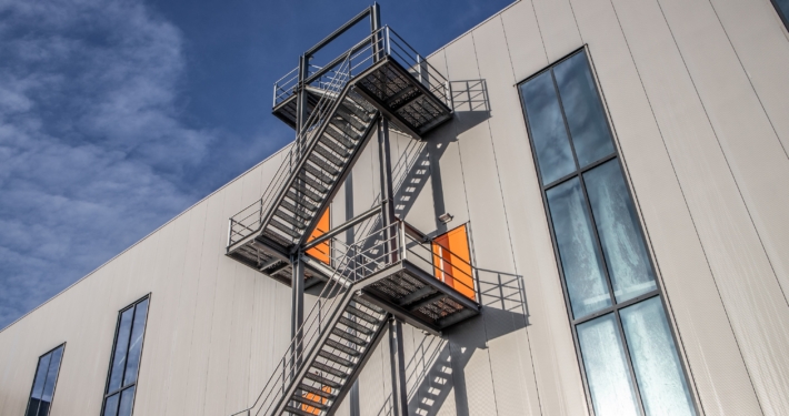 Dak- en gevelbeplating bij Zalando te Bleiswijk