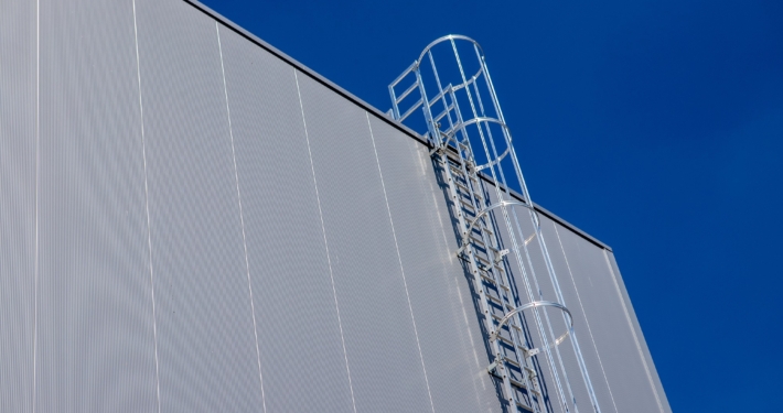 Dak- en gevelbeplating bij Brouwers te Den Bosch