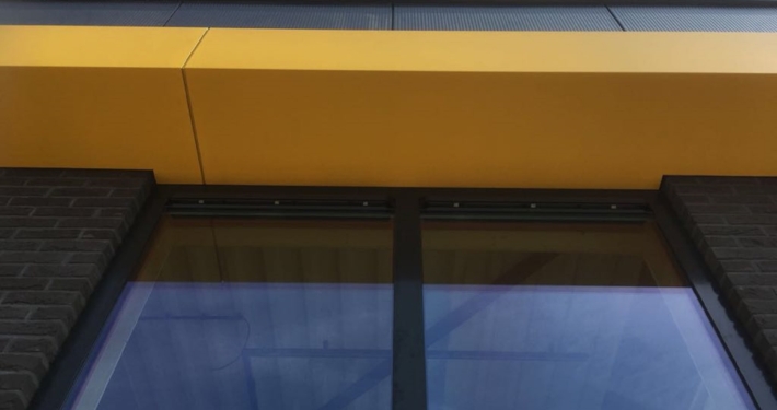 Dak- en gevelbeplating bij Avema te Achterveld