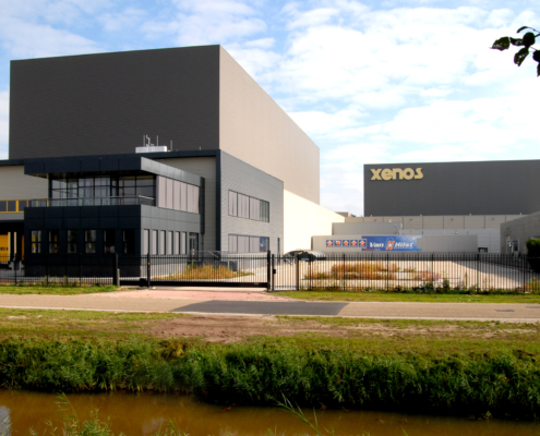 Dak- en gevelbeplating Xenos in Waalwijk