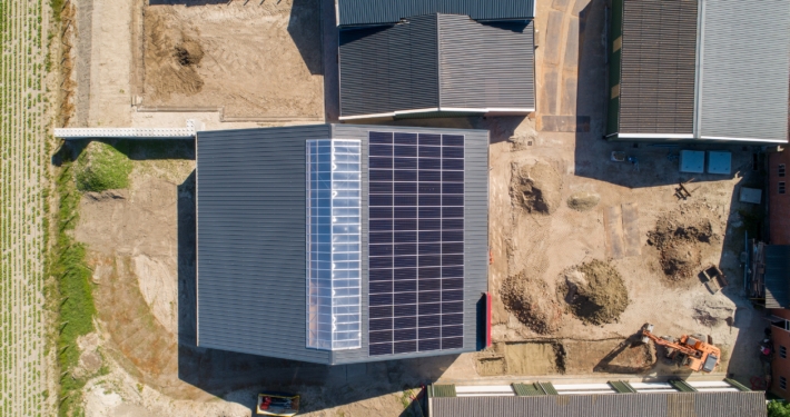 Dak- en gevelbeplating levering en montage in opdracht van Bouwbedrijf Hiemstra