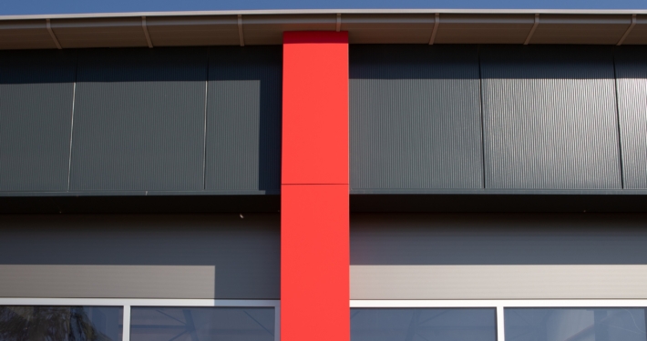 Dak- en gevelbeplating levering en montage in opdracht van Bouwbedrijf Hiemstra