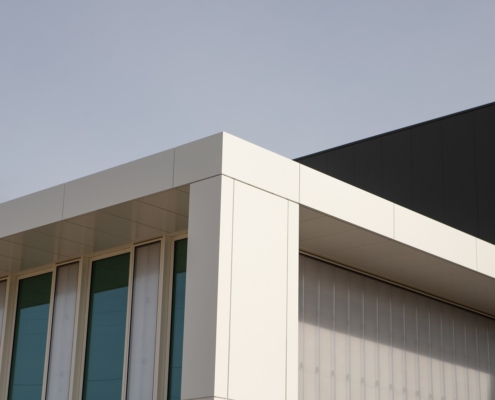 Levering en montage van dak- en gevelbeplating te Cuijk Levering en montage van dak- en gevelbeplating te Cuijk