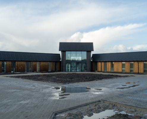 Nieuwbouw dierenartsenpraktijk te Workum Nieuwbouw dierenartsenpraktijk te Workum