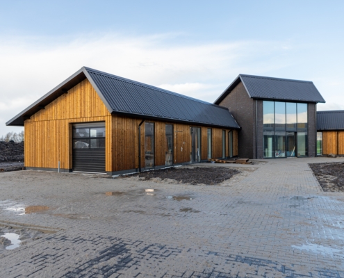 Nieuwbouw dierenartsenpraktijk te Workum Nieuwbouw dierenartsenpraktijk te Workum