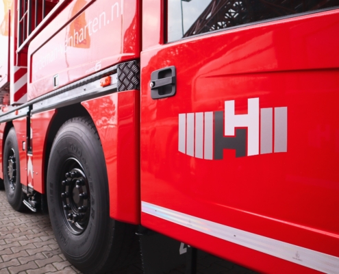 Drie nieuwe hybride kranen Drie nieuwe hybride kranen