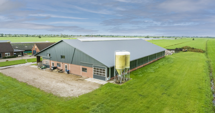 Nieuwbouw ligboxstal te Staphorst