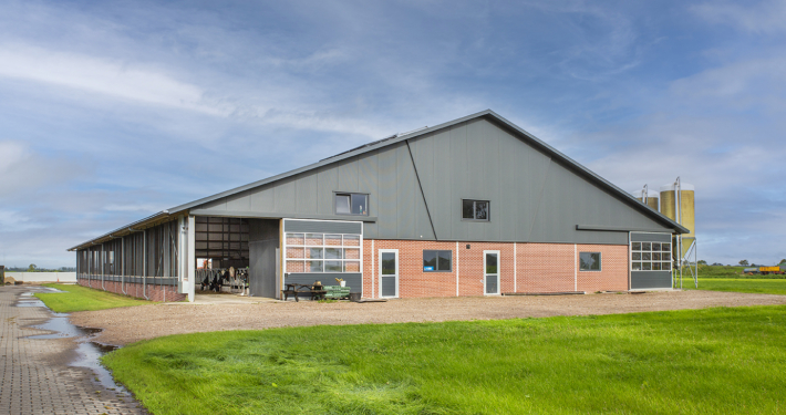 Nieuwbouw ligboxstal te Staphorst