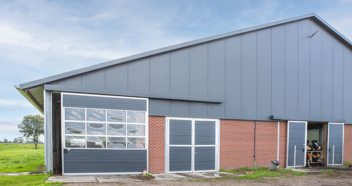 Nieuwbouw ligboxstal te Staphorst