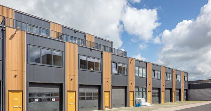 Nieuwbouw bedrijfshallen te Alkmaar