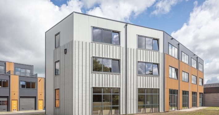 Nieuwbouw bedrijfshallen te Alkmaar